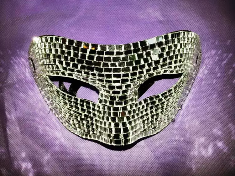 Silver Mask 2