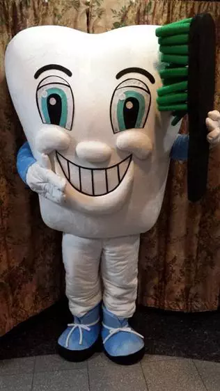 Tooth Mascot