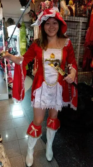 red & white 07