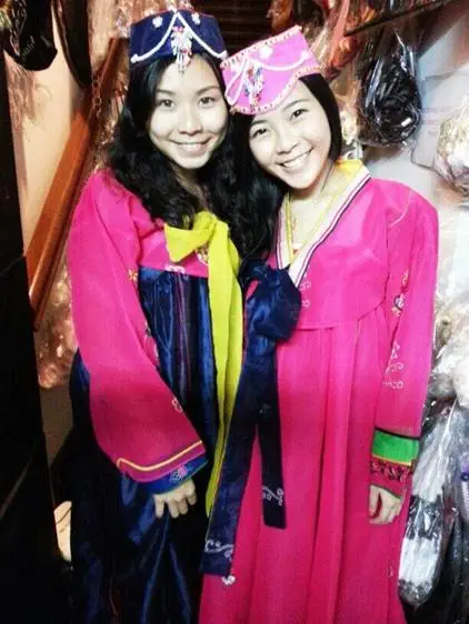 Hanbok Girl 1